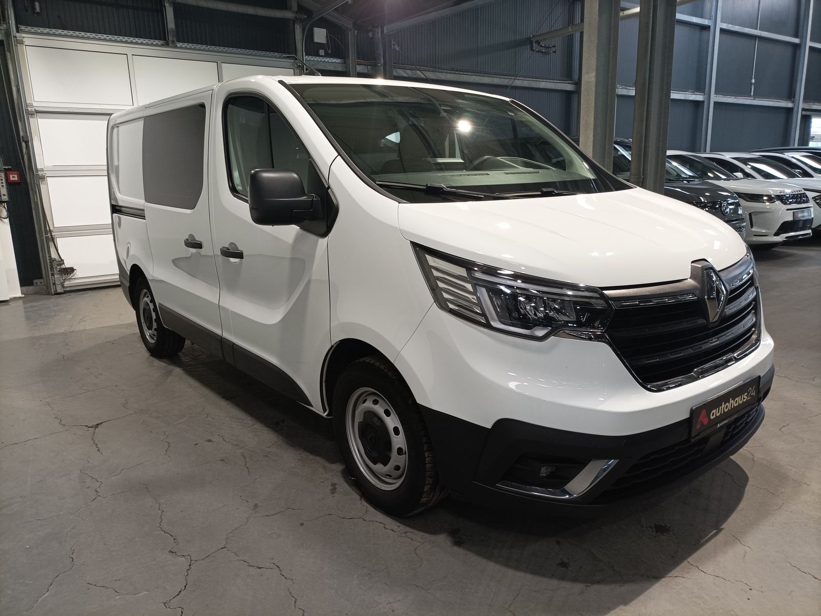 Renault Trafic Transporter RENAULT Trafic TRAFIC Komfort L1H1 3,0t Blue dCi 150 Kastenwagen #1