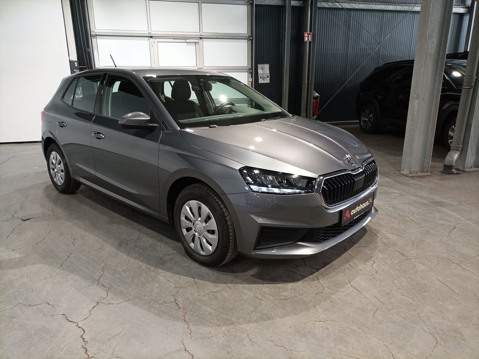 ŠKODA Fabia Schräghecklimousine SKODA Fabia 1.0l MPI 59kW AMBITION Schräghecklimousine #1
