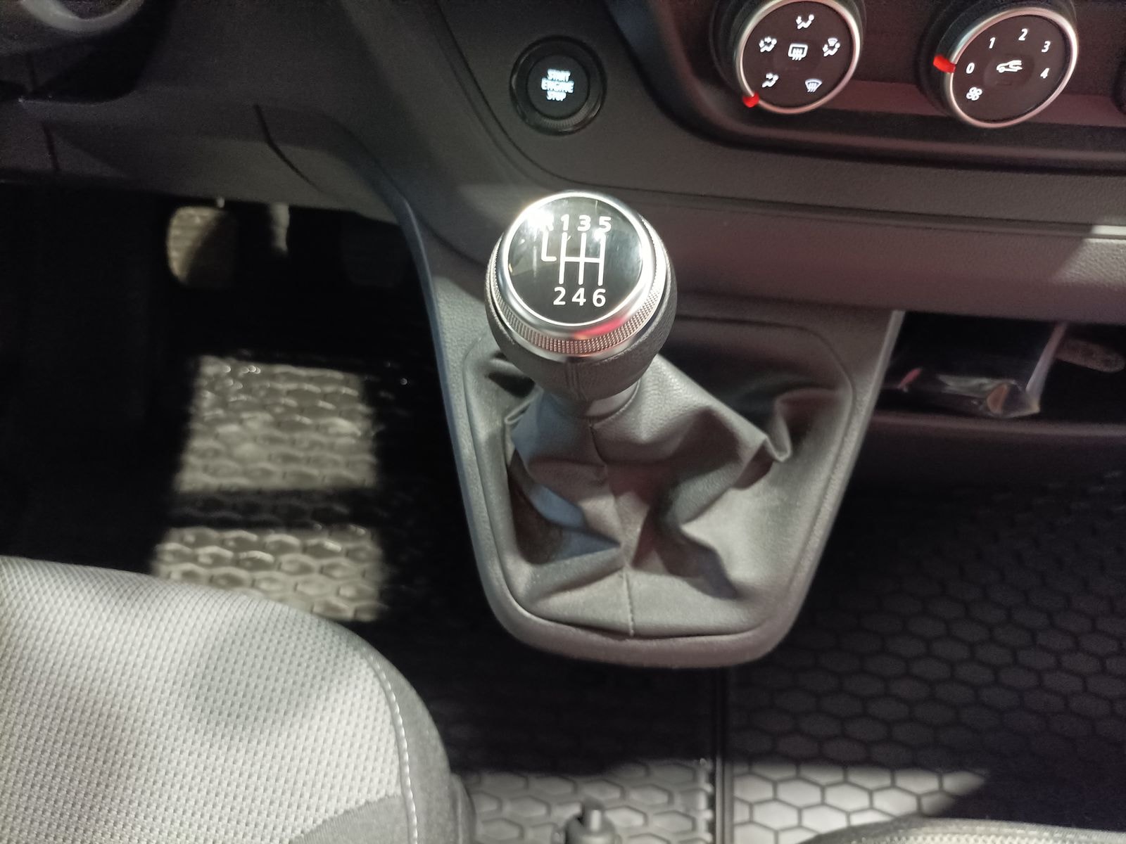 Renault Trafic Transporter Trafic 2.0 BLUE dCi 150 L1H1 3,0t Komfort #12