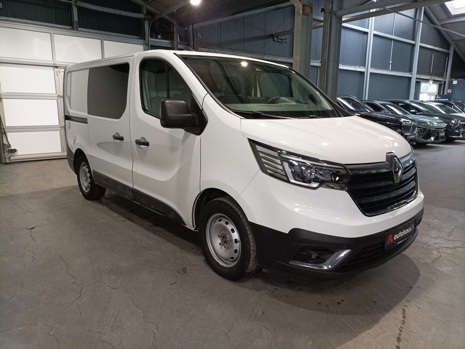 Renault Trafic Transporter RENAULT Trafic TRAFIC Komfort L1H1 3,0t Blue dCi 150 Kastenwagen #1