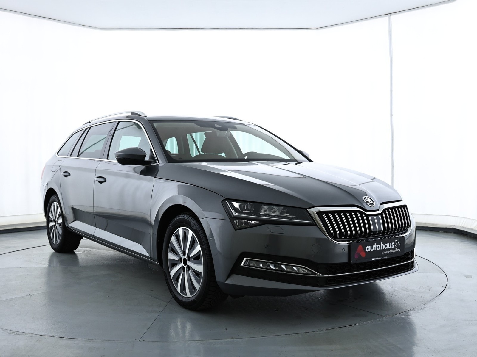 ŠKODA Superb Kombi SKODA Superb 1.5 TSI ACT DSG STYLE COMBI Kombi #1
