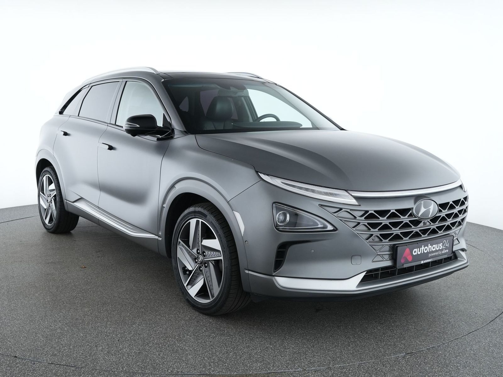 Hyundai Nexo SUV / Crossover / Geländewagen HYUNDAI Nexo Fuel Cell Sports Utility Vehicle #1