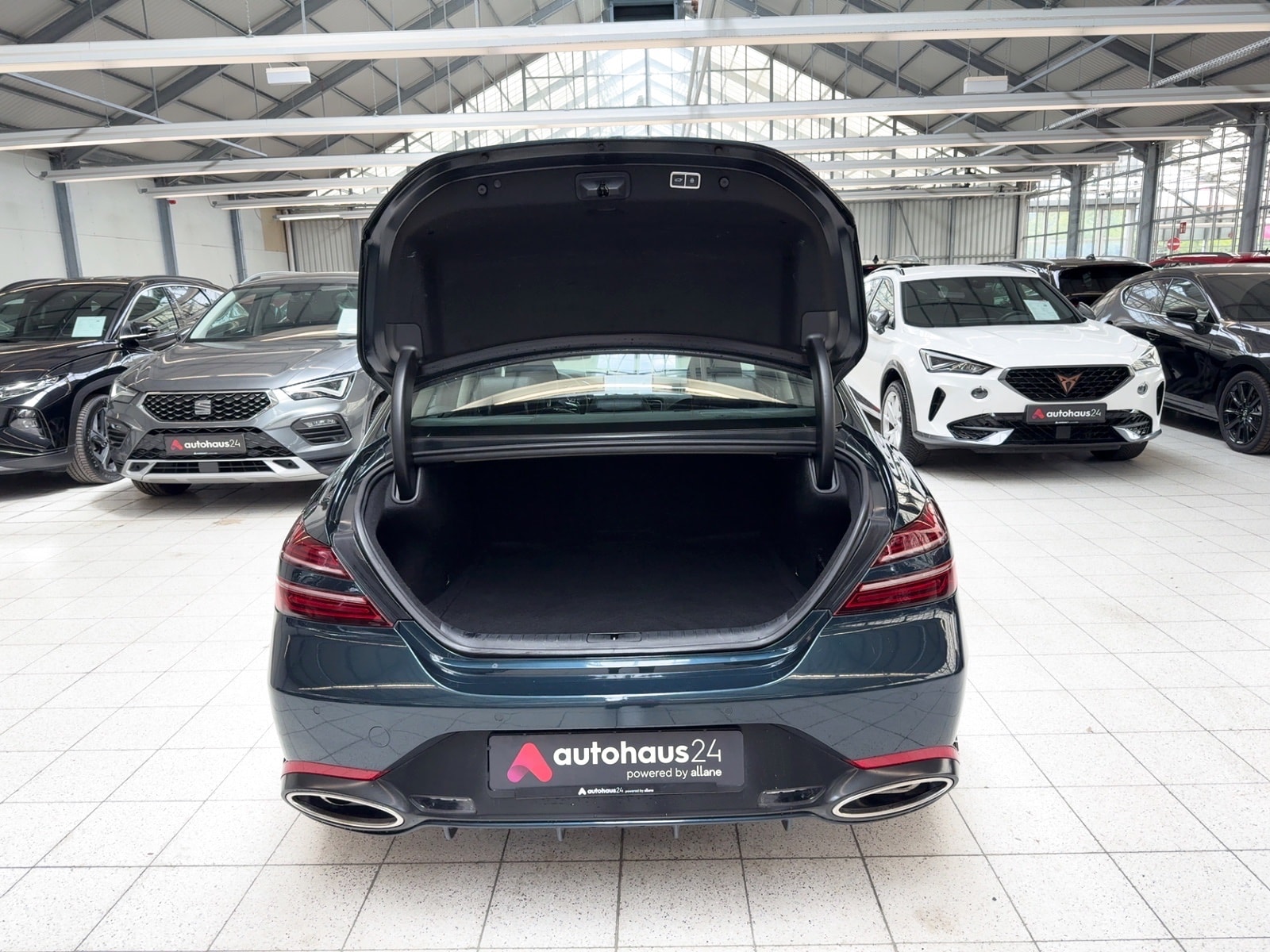 Genesis G70 Limousine G70 2.0 T Plus Sport RWD #6