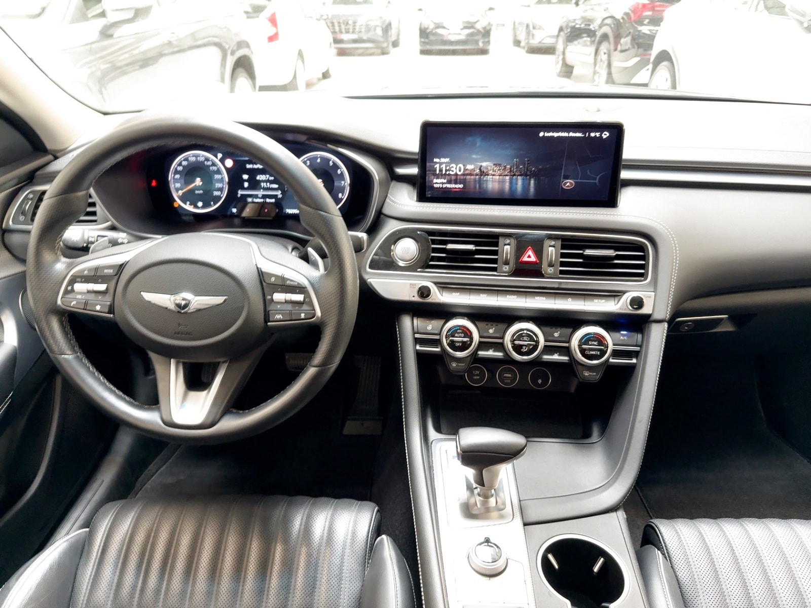 Genesis G70 Limousine G70 2.0 T Plus Sport RWD #9