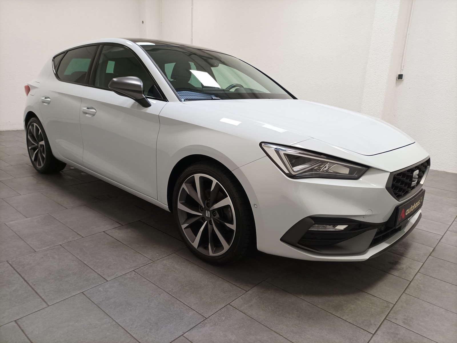 SEAT Leon Limousine SEAT Leon 1.5 TSI ACT 110kW FR Schräghecklimousine #1