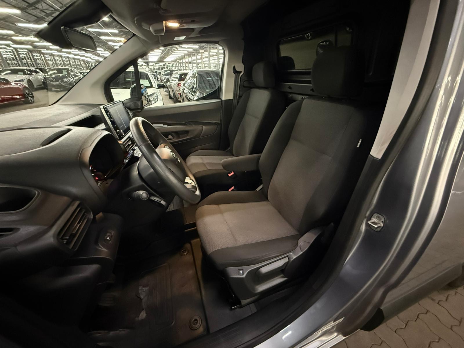 Toyota Proace Transporter Proace City 1.5 D-4D L1 Comfort S/S (EURO 6d) #15