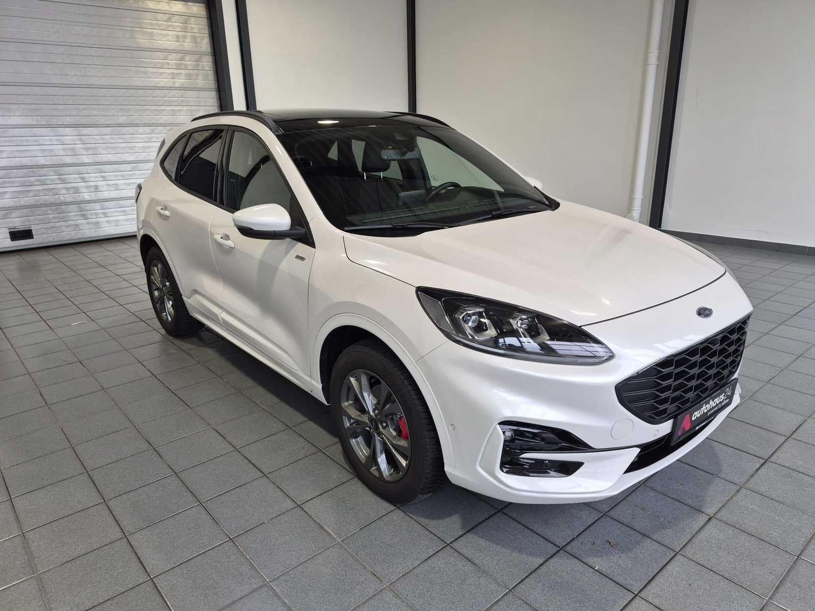 Ford Kuga SUV / Crossover / Geländewagen FORD Kuga 2.5 Duratec PHEV ST-Line X CVT Sports Utility Vehicle #1