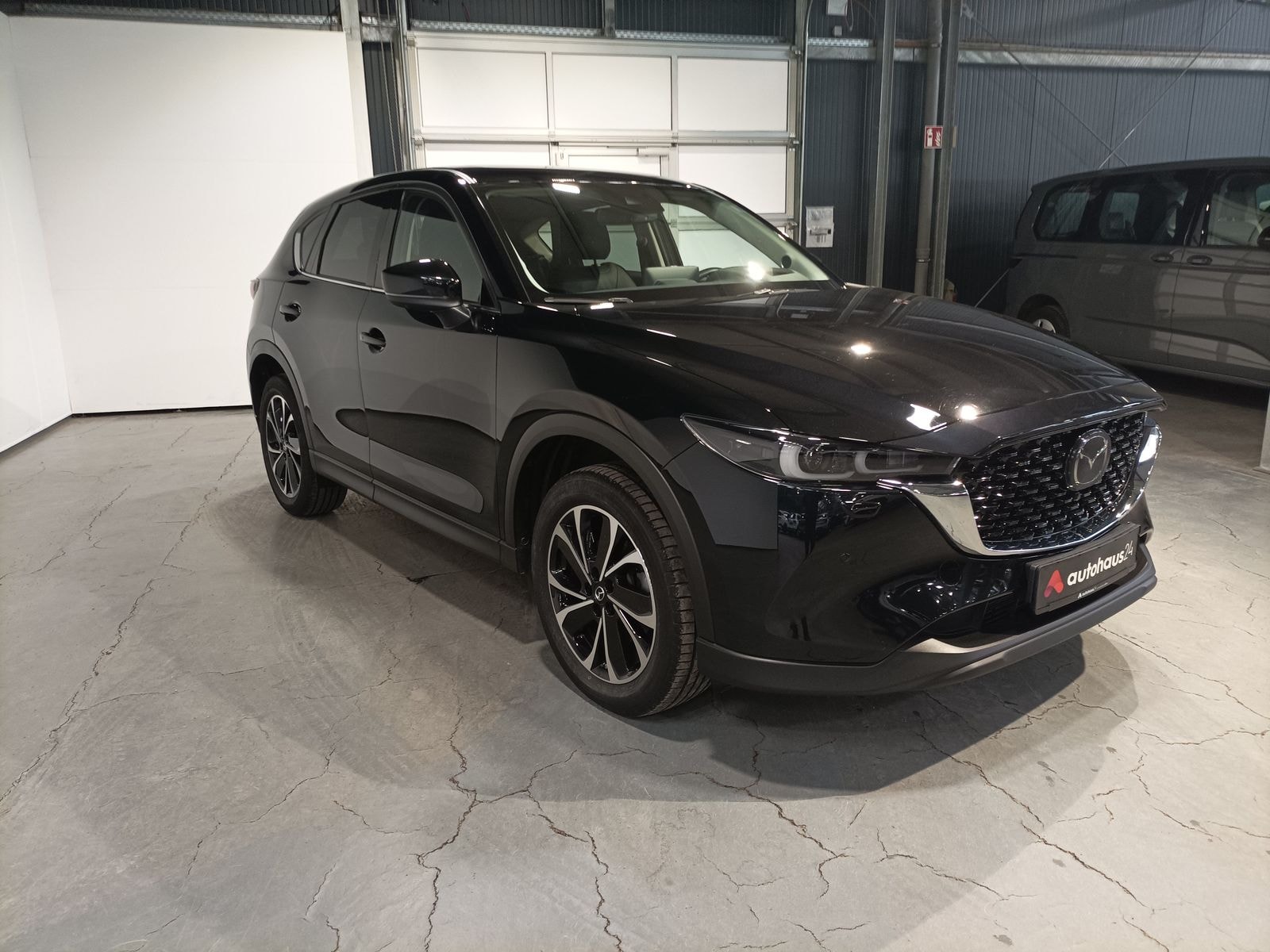 Mazda CX-5 SUV / Crossover / Geländewagen MAZDA CX-5 2.2 SKYACTIV-D 184 Sports-Line AWD AT Sports Utility Vehicle #1