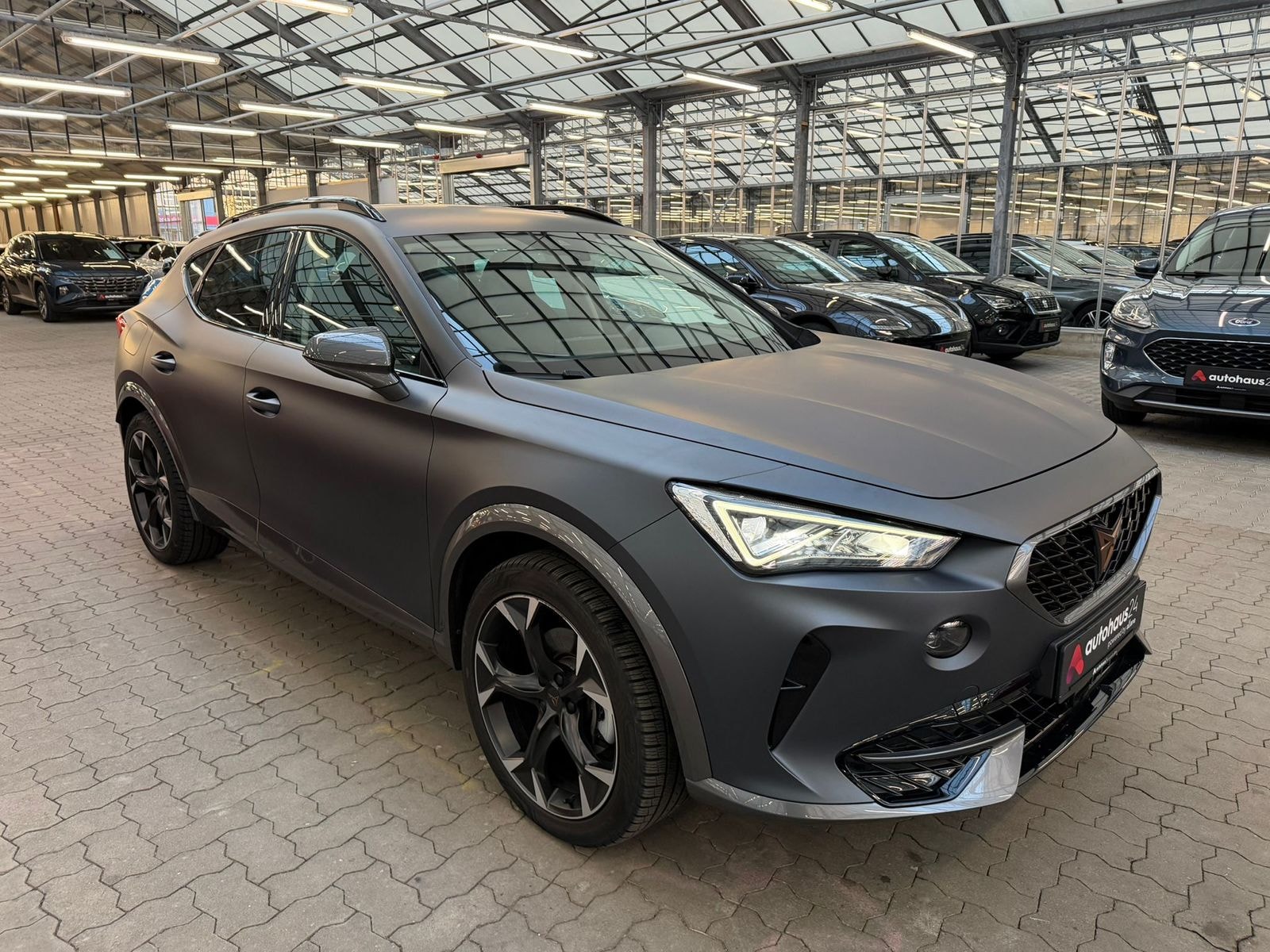 CUPRA Formentor SUV / Crossover / Geländewagen CUPRA Formentor 2.0 TSI 140kW 4Drive DSG Sports Utility Vehicle #1