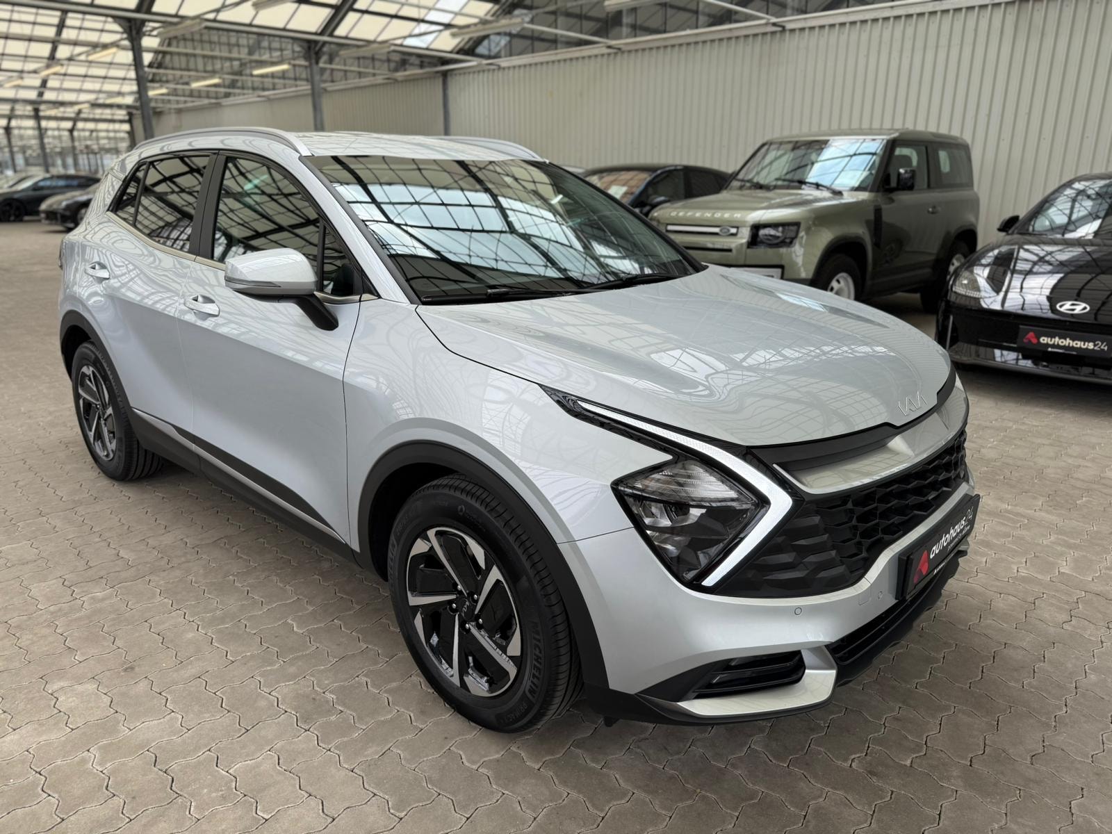 Kia Sportage SUV / Crossover / Geländewagen KIA Sportage 1.6 T-GDI EcoDynamics+ 110kW Vision Sports Utility Vehicle #1