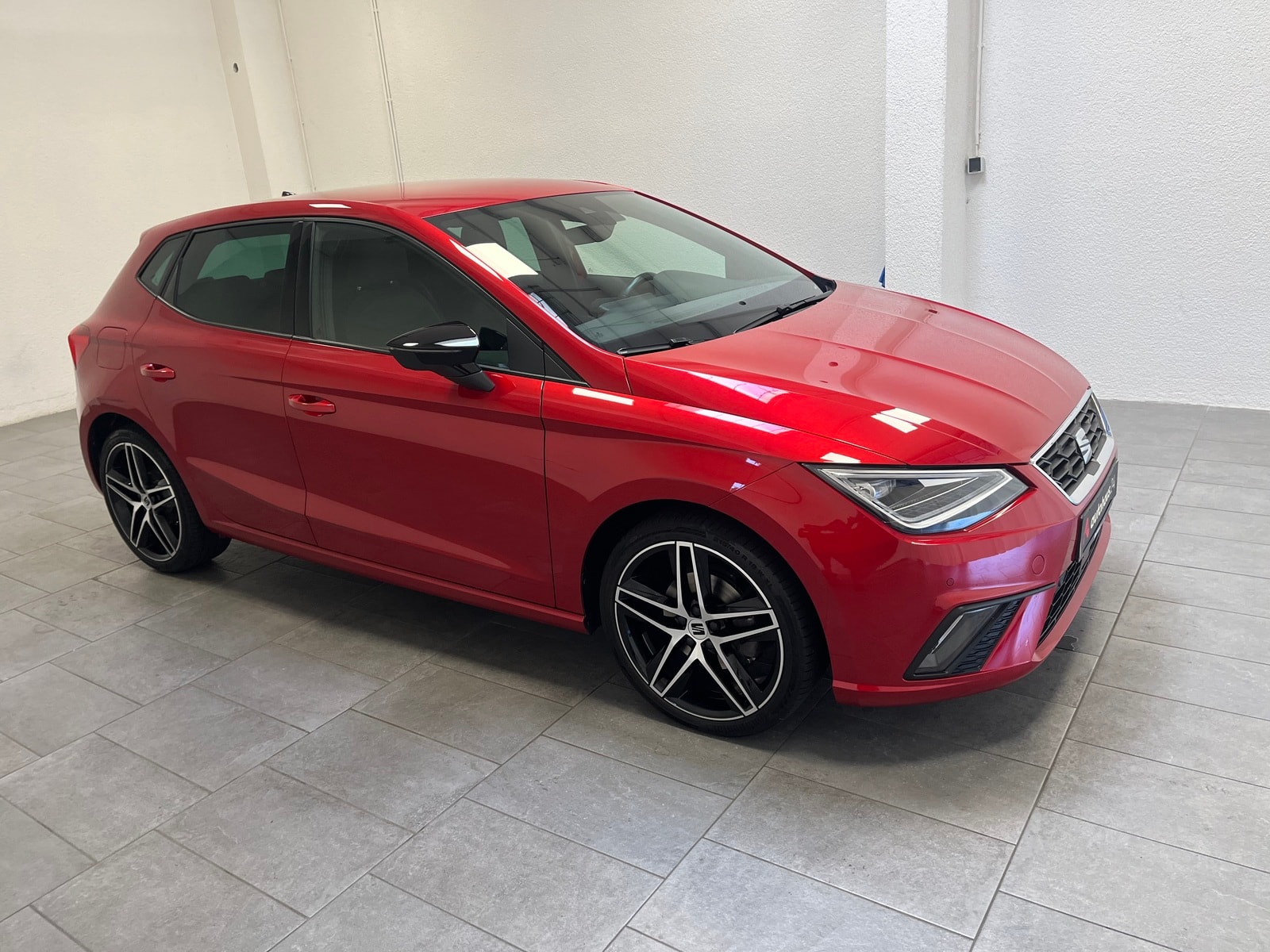 SEAT Ibiza Schräghecklimousine SEAT Ibiza 1.5 TSI 110kW FR DSG Schräghecklimousine #1