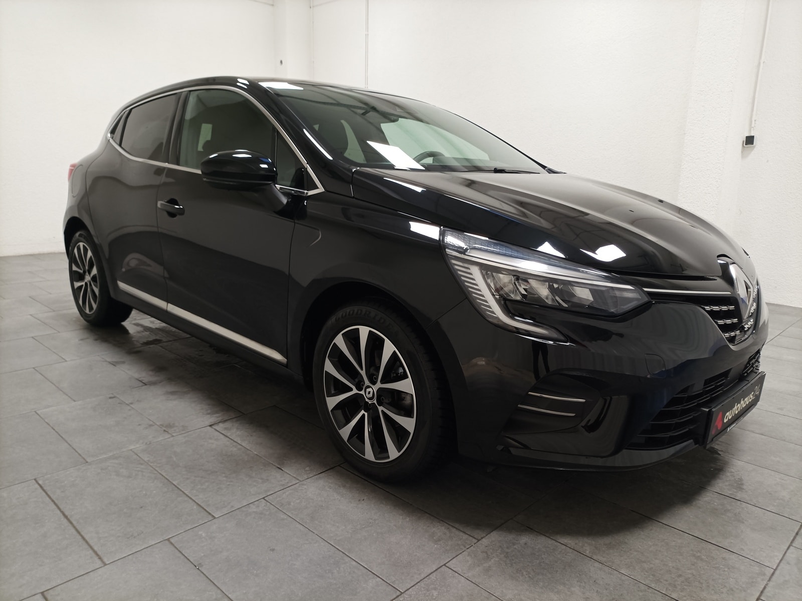 Renault Clio Limousine RENAULT Clio TCe 90 X-tronic Techno Schräghecklimousine #1