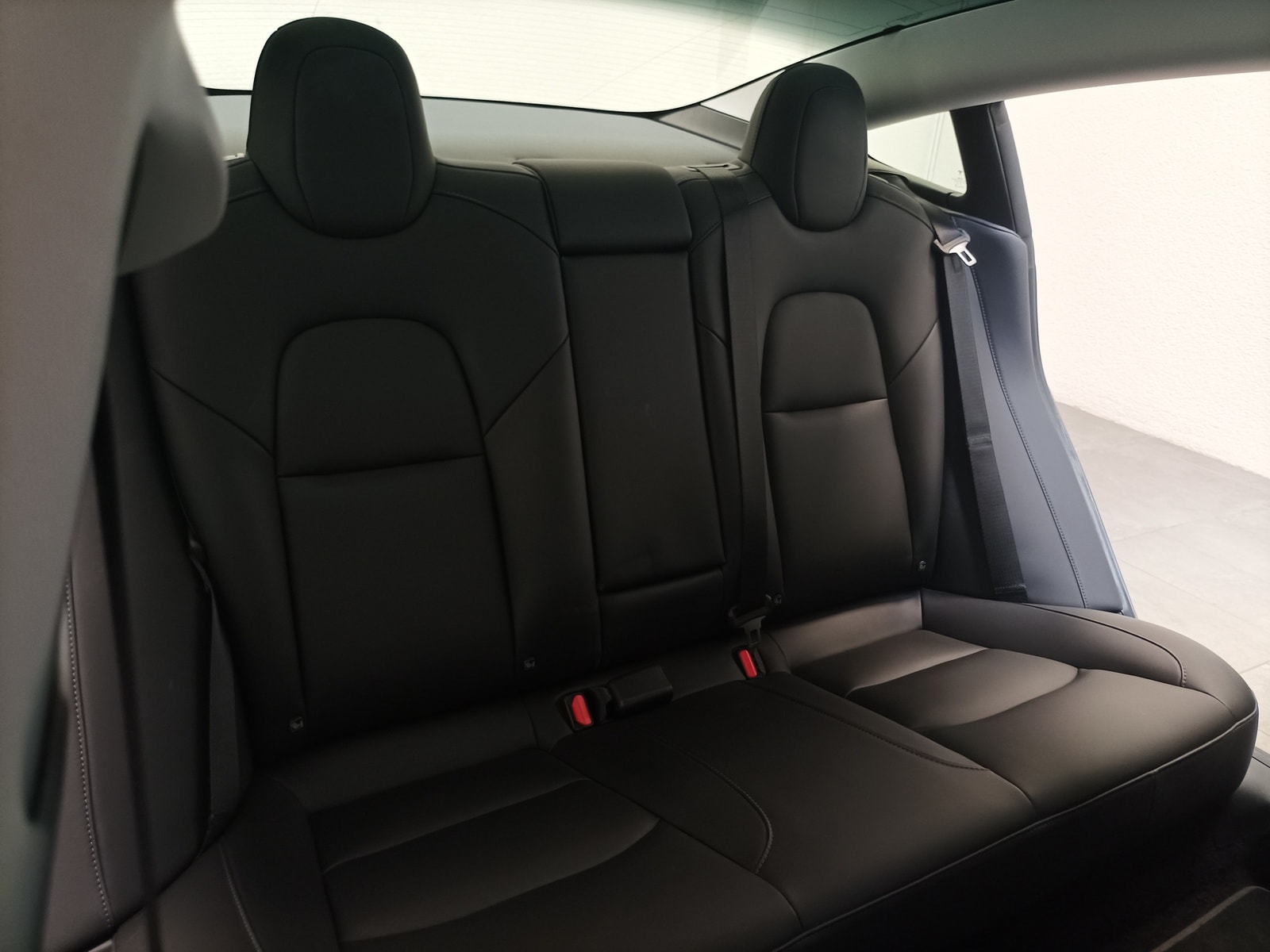 Tesla Model 3 Limousine Model 3 RWD #16