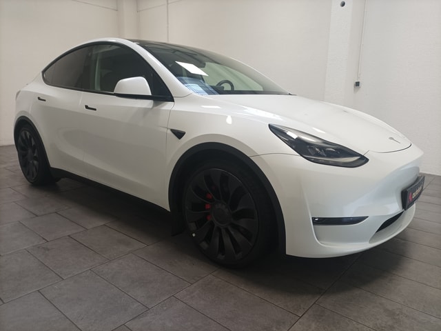 Tesla Model Y 124375