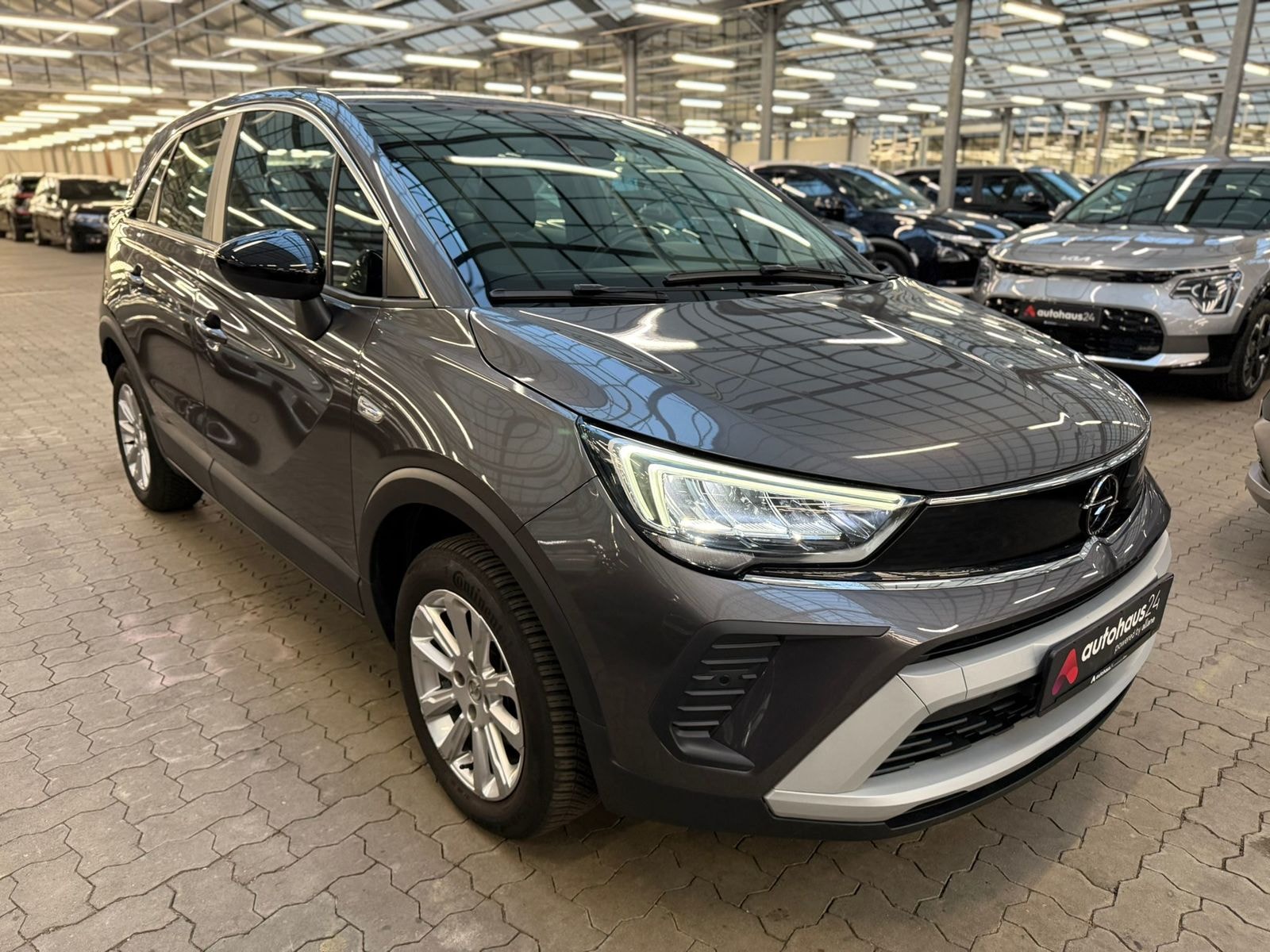 Opel Crossland X SUV / Crossover / Geländewagen OPEL Crossland 1.2 DI Turbo 96kW Elegance Automatik Crossover #1