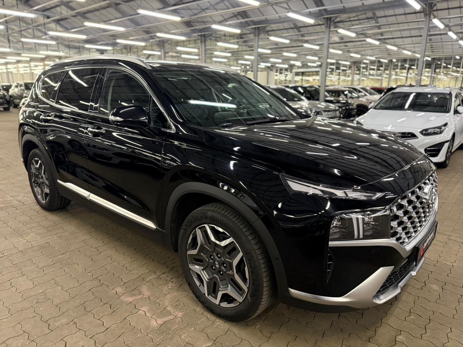 Hyundai Santa Fe SUV / Crossover / Geländewagen HYUNDAI Santa Fe 1.6 T-GDI Plug-in Hybrid 4WD Auto Sports Utility Vehicle #1