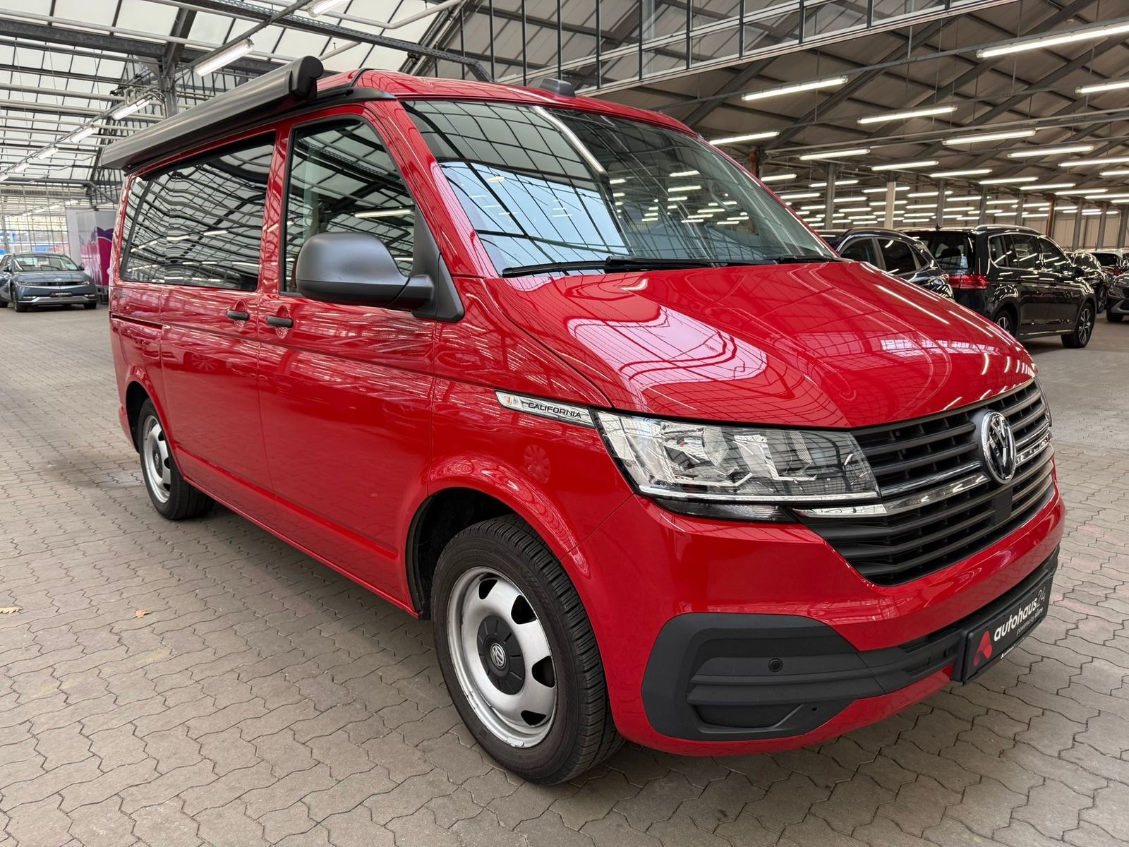 Volkswagen Transporter Kleinbus / Van VOLKSWAGEN California 2,0 TDI 110kW BMT DSG Beach Camper Campingbus #1