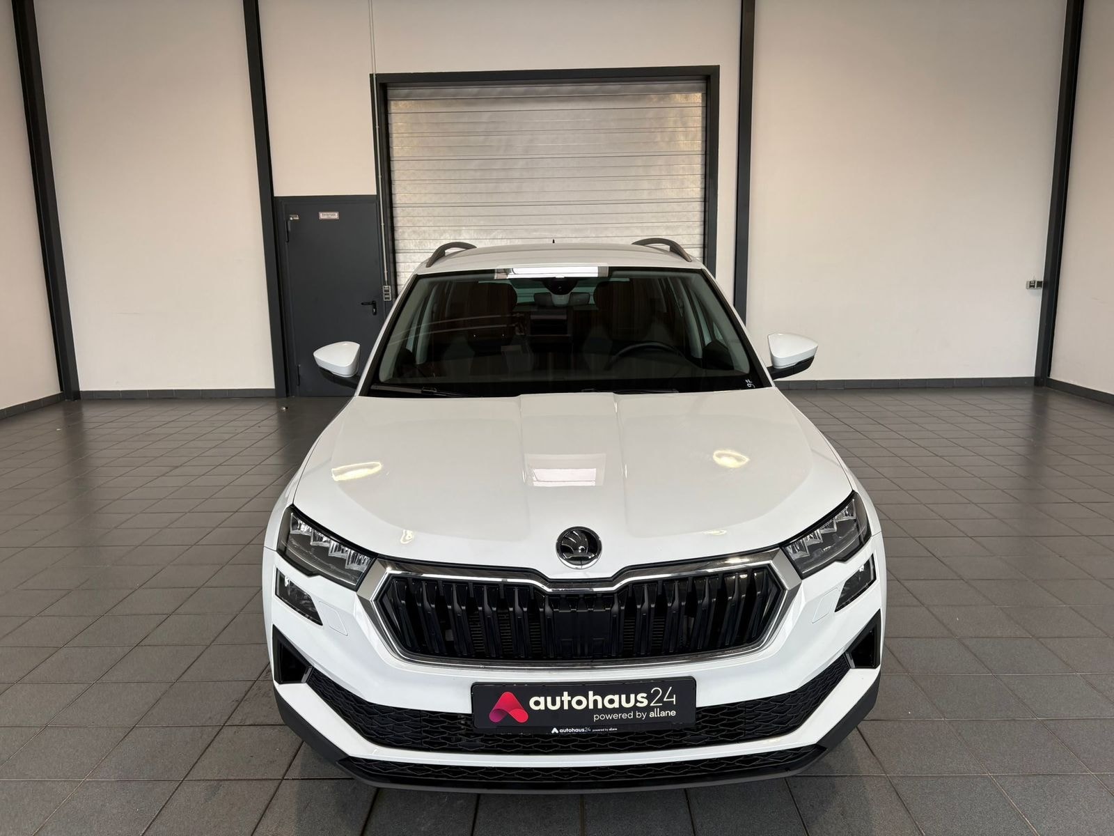 Skoda Karoq SUV Karoq 2.0 TDI Tour (EURO 6d) #2