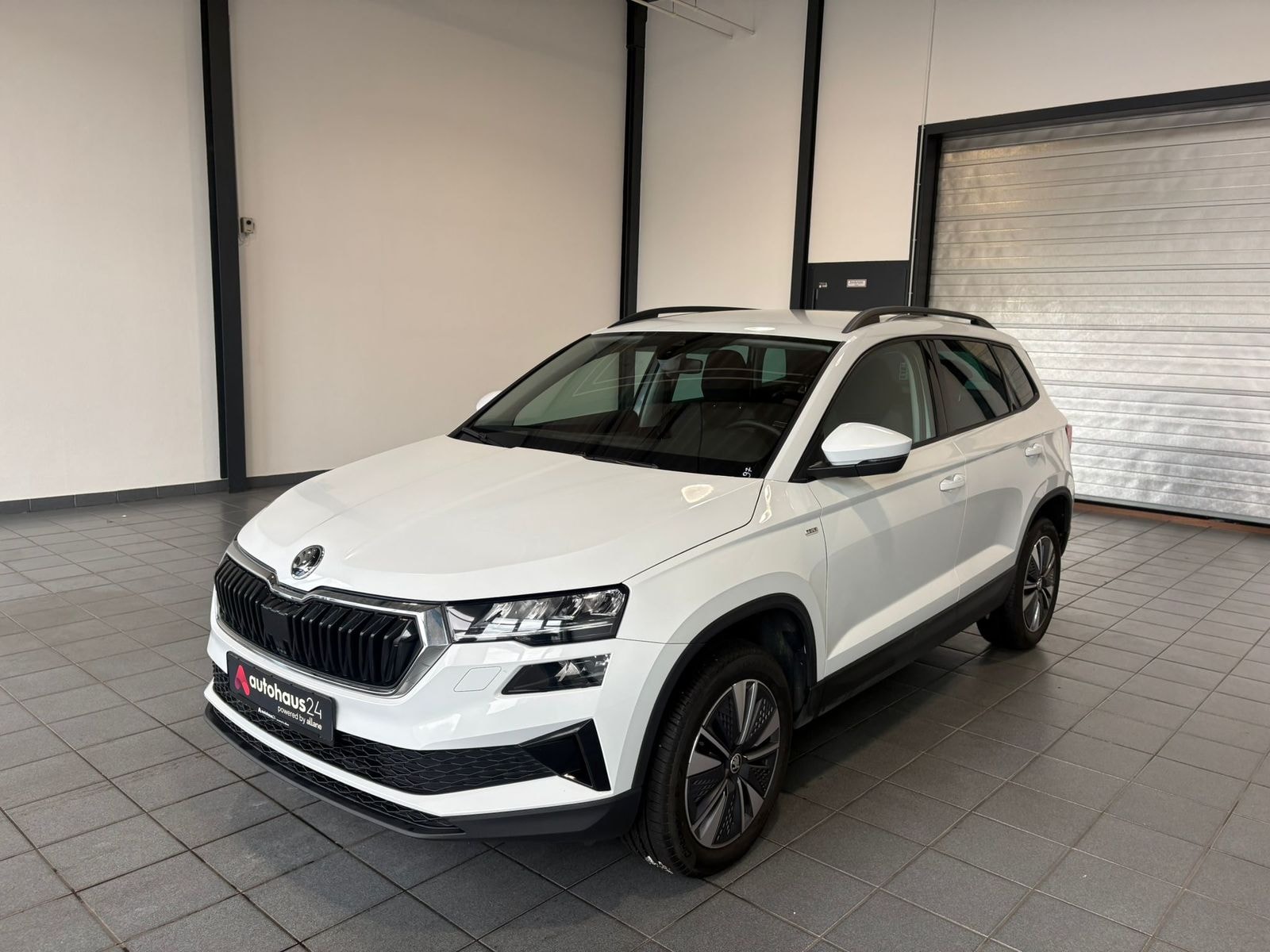 Skoda Karoq SUV Karoq 2.0 TDI Tour (EURO 6d) #3