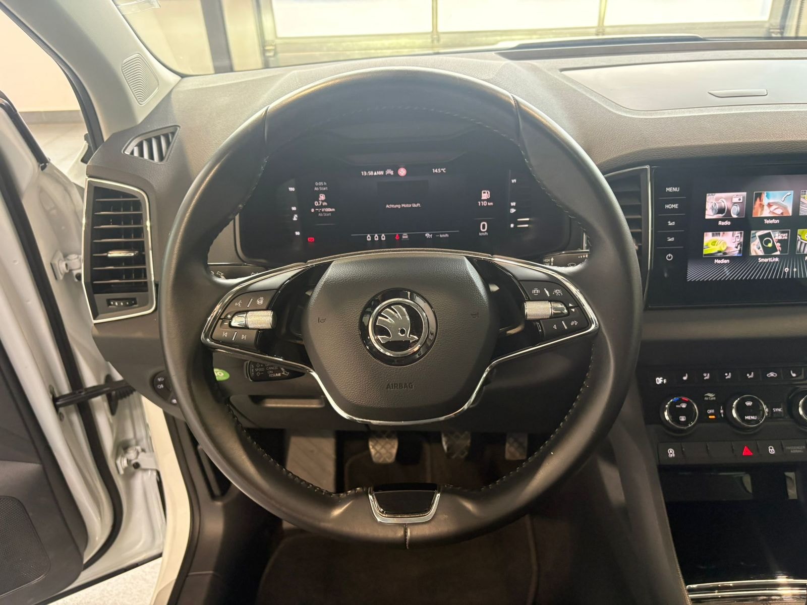 Skoda Karoq SUV Karoq 2.0 TDI Tour (EURO 6d) #10