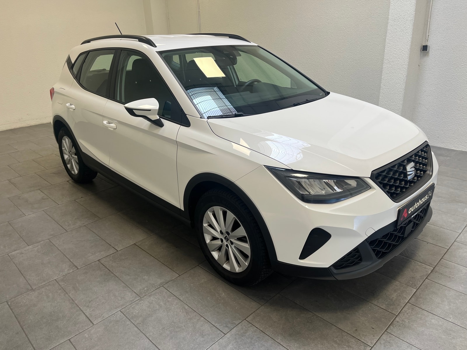 SEAT Arona SUV / Crossover / Geländewagen SEAT Arona 1.0 TSI 81kW Style Sports Utility Vehicle #1