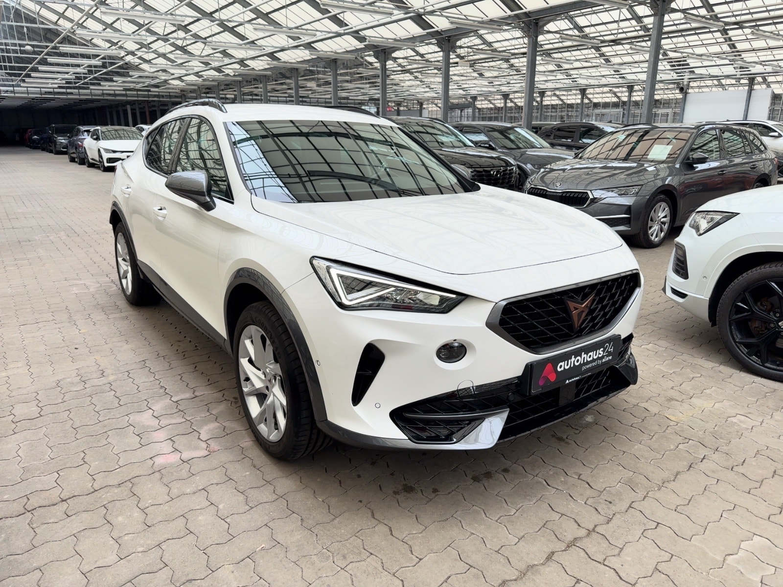 CUPRA Formentor SUV / Crossover / Geländewagen CUPRA Formentor 1.5 TSI 110kW DSG Sports Utility Vehicle #1