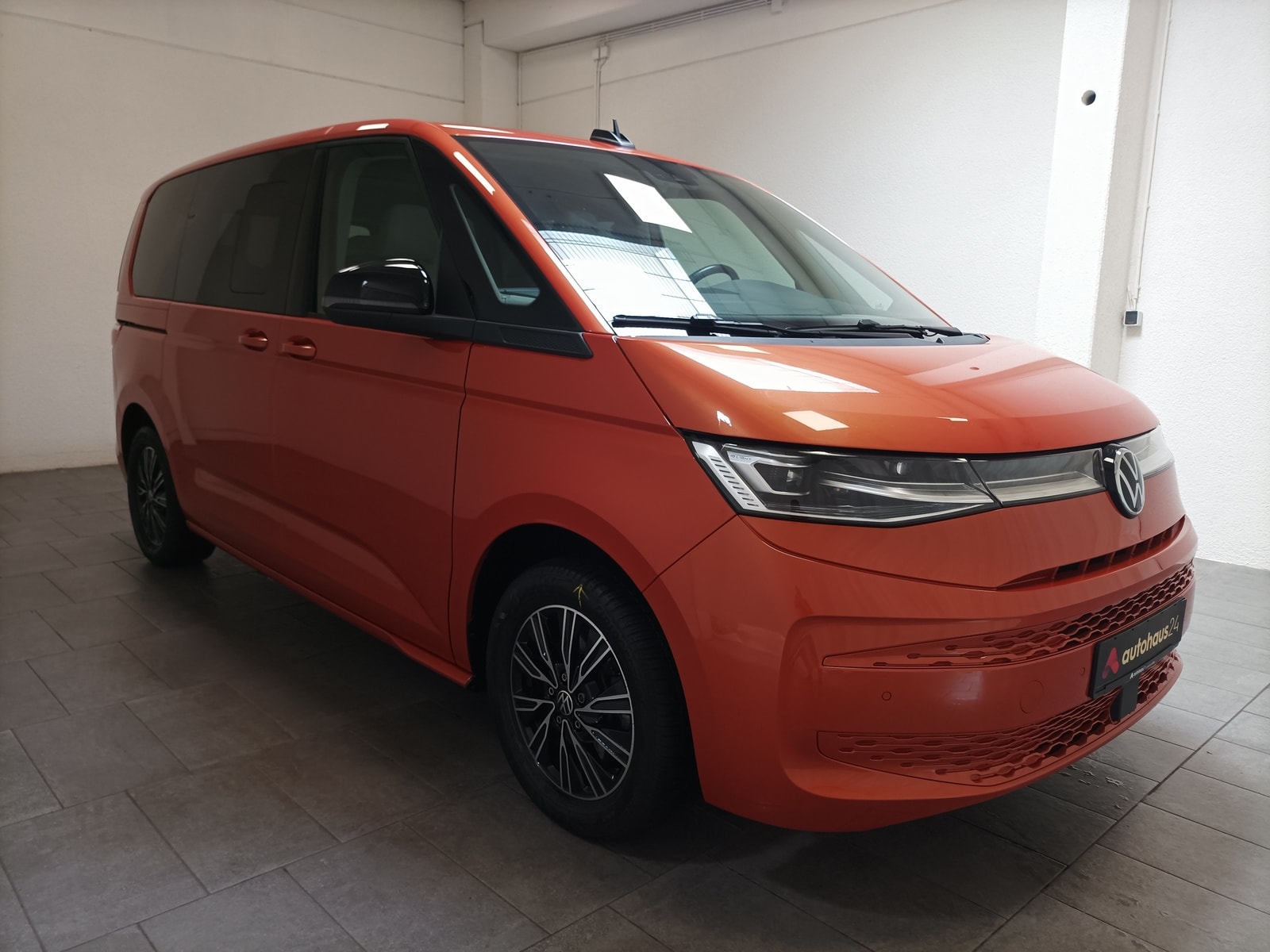 Volkswagen Multivan Sonstige VOLKSWAGEN Multivan 2,0 TDI SCR DSG Life Bus #1