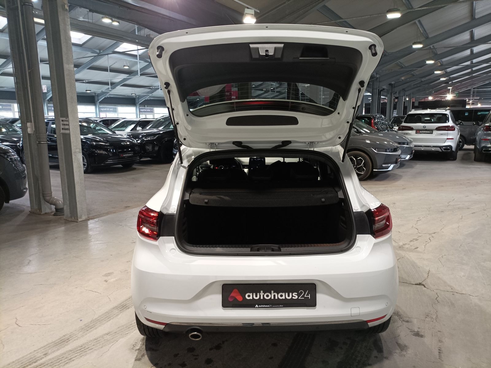 Renault Clio Schräghecklimousine Clio V 1.3 TCe 140 Techno #6
