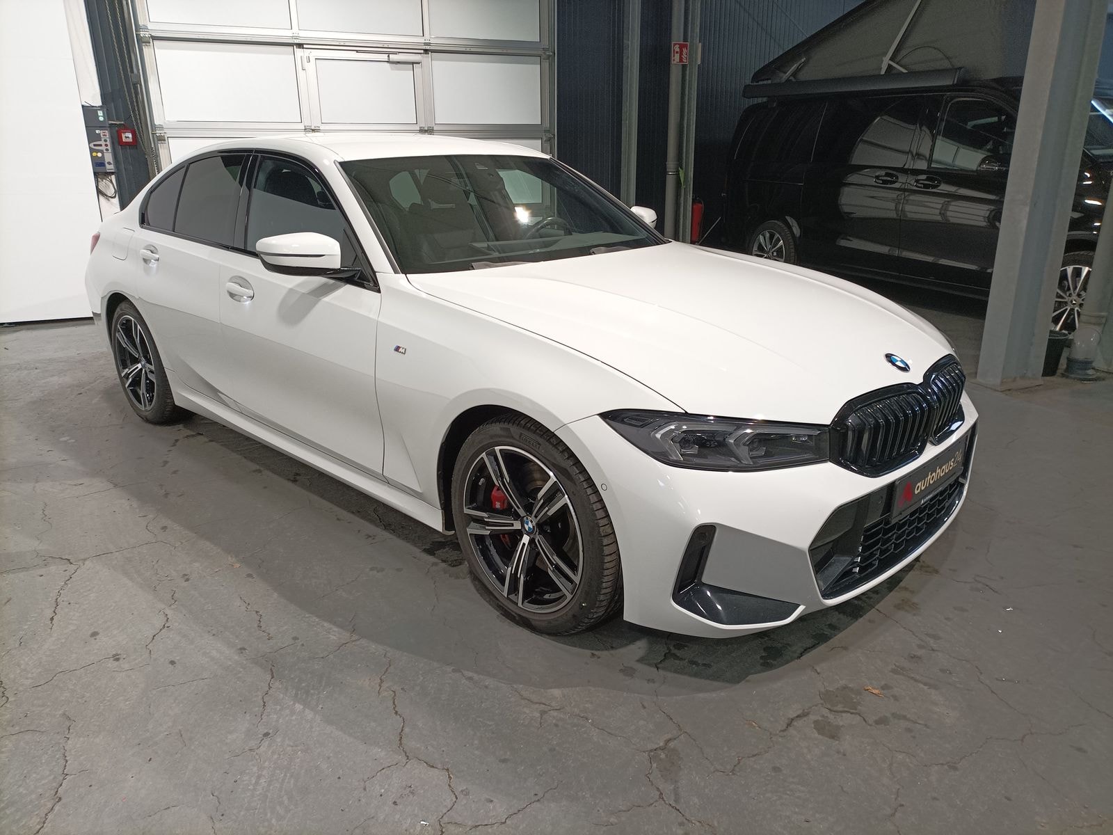 BMW 3er-Reihe Limousine BMW 3er-Reihe 318i Automatik Limousine #1