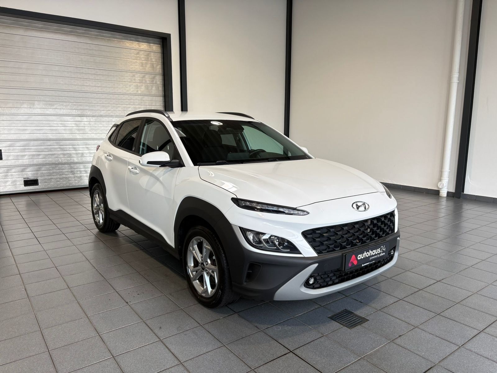 Hyundai Kona SUV / Crossover / Geländewagen HYUNDAI Kona 1.0 T-GDI Edition 30+ Sports Utility Vehicle #1