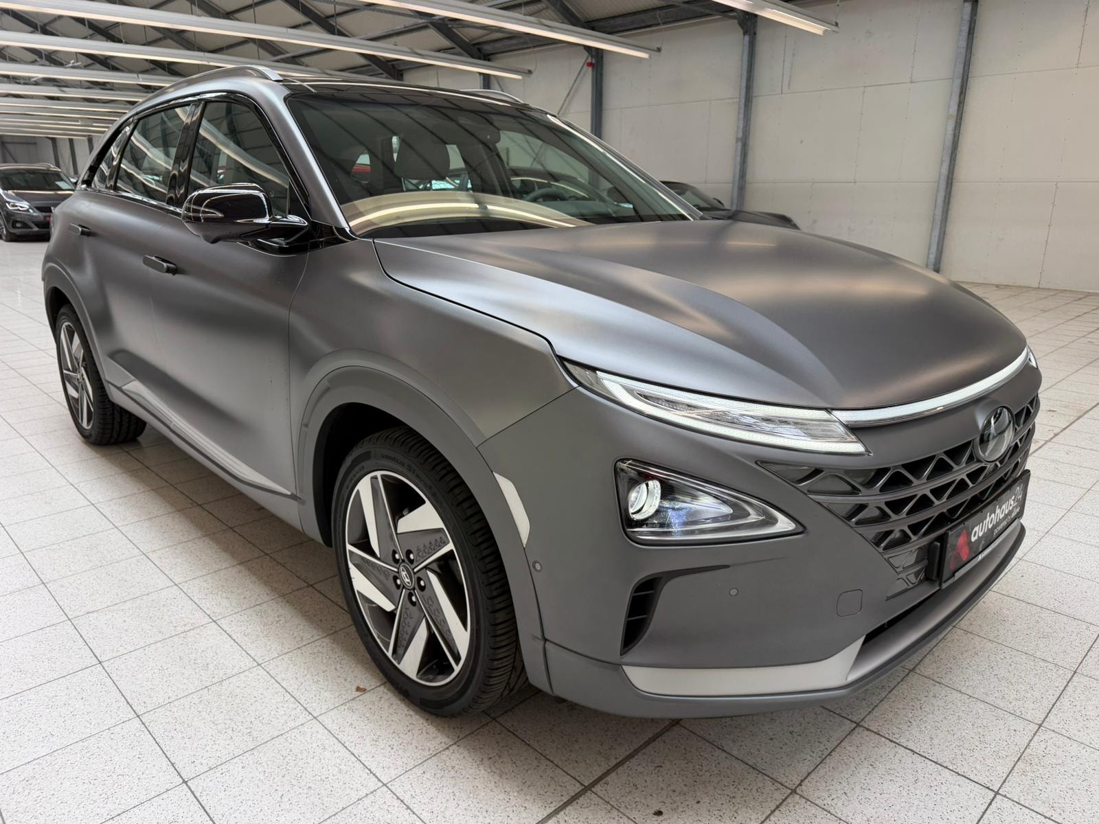 Hyundai Nexo SUV / Crossover / Geländewagen HYUNDAI Nexo Fuel Cell Sports Utility Vehicle #1