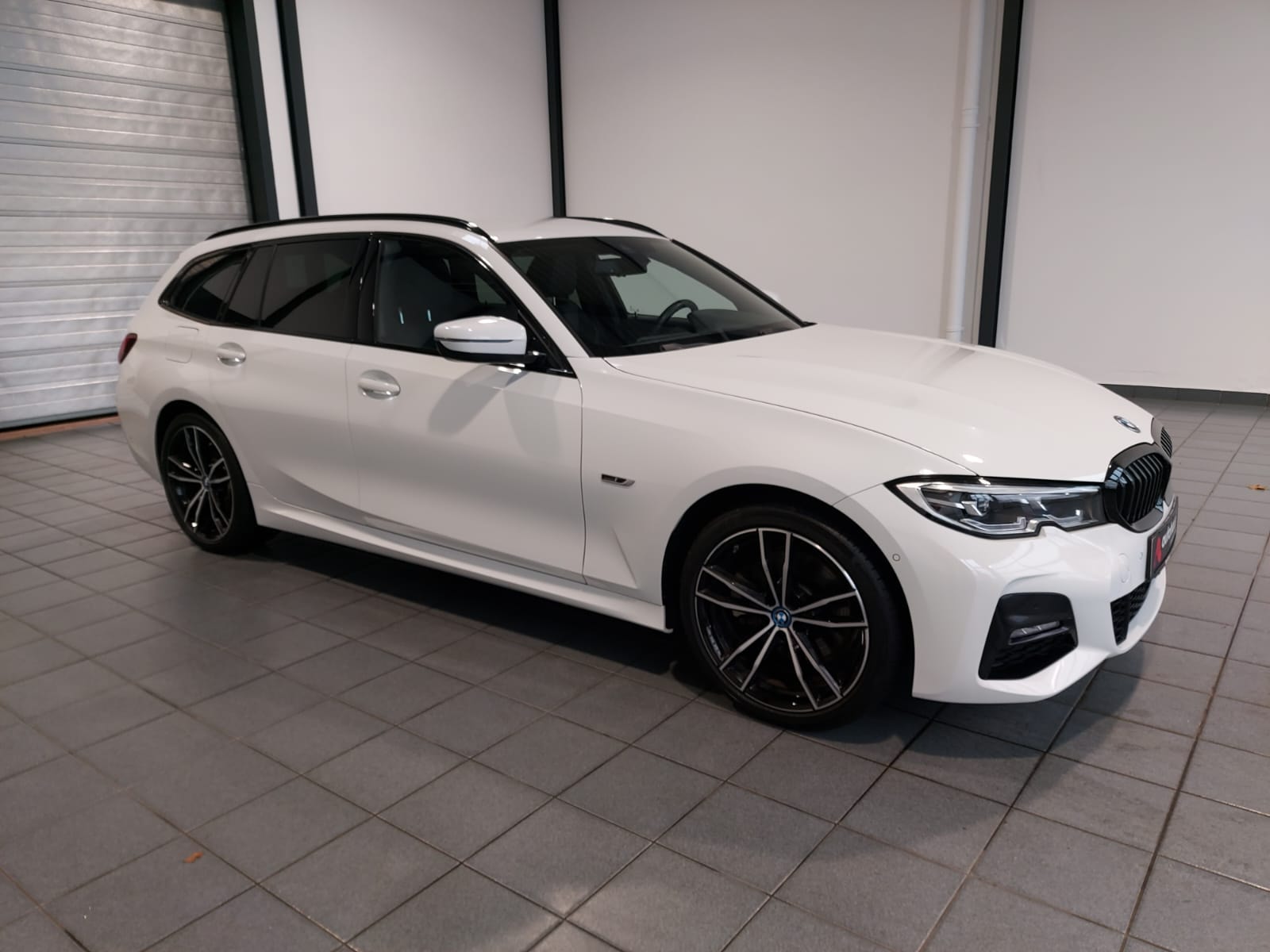 BMW 3er-Reihe Kombi BMW 3er-Reihe 320e Touring Auto Kombi #1