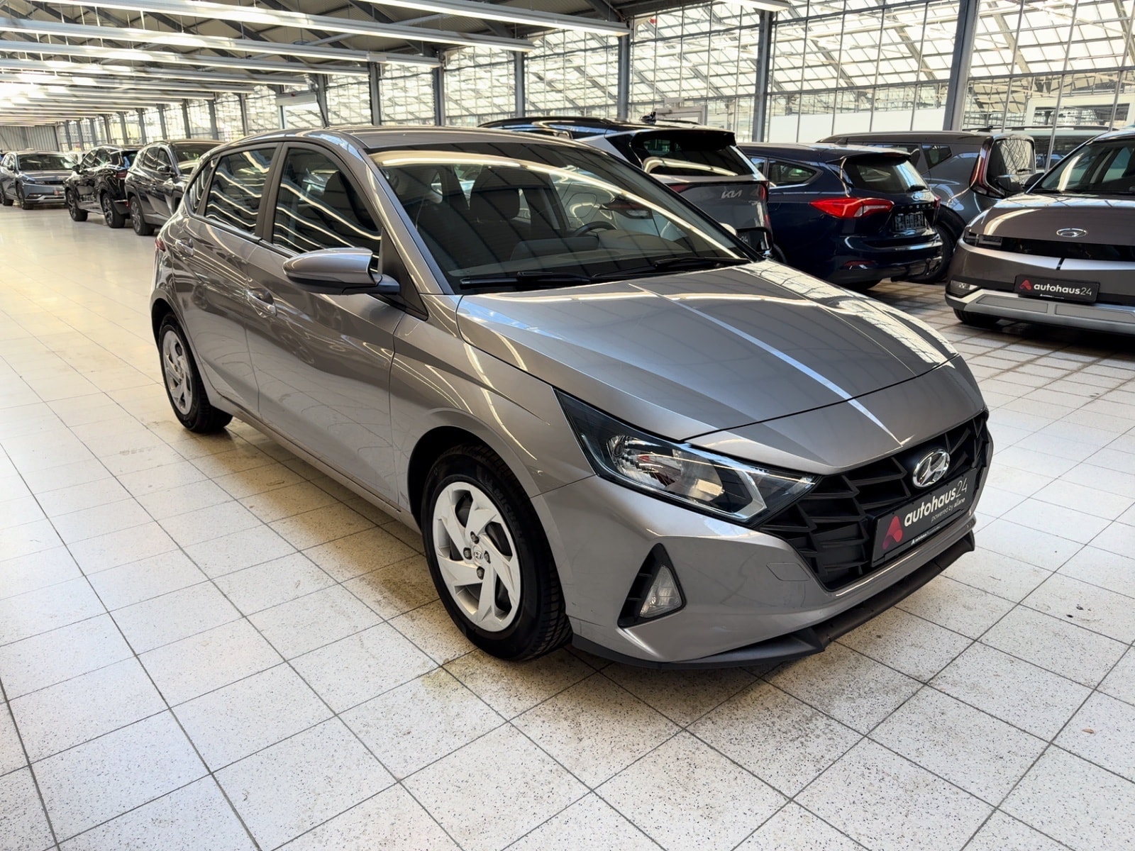 Hyundai i20 Limousine HYUNDAI i20 1.2 62kW Select Schräghecklimousine #1
