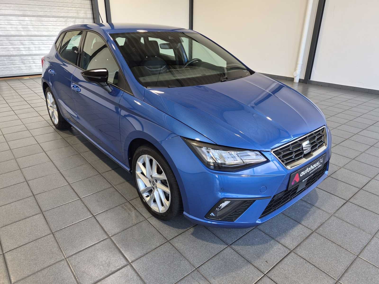 SEAT Ibiza Limousine SEAT Ibiza 1.0 TSI 81kW FR Schräghecklimousine #1