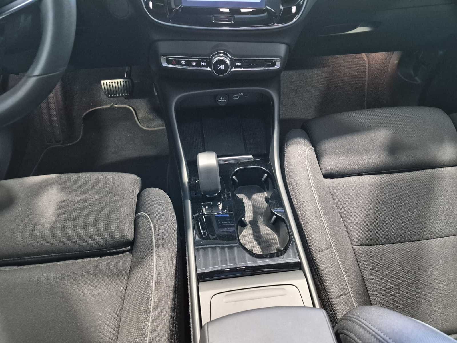 Volvo XC40 SUV XC 40 P8 Pure Electric 2WD Ultimate Recharge #12