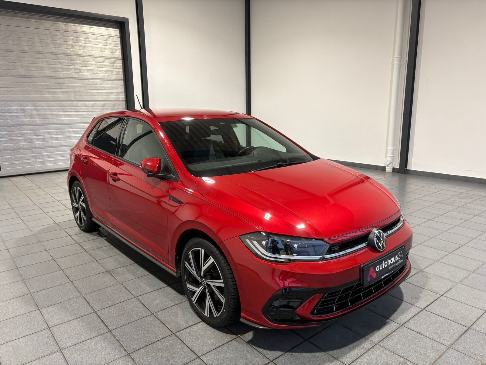 Volkswagen Polo Schräghecklimousine VOLKSWAGEN Polo 1.0 TSI OPF 81kW DSG R-Line Schräghecklimousine #1