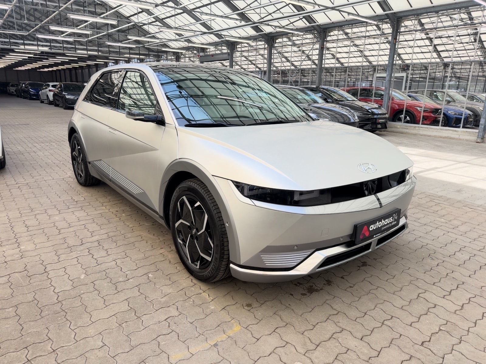 Hyundai IONIQ 5 Limousine HYUNDAI IONIQ 5 77,4 kWh Heckantrieb Sports Utility Vehicle #1