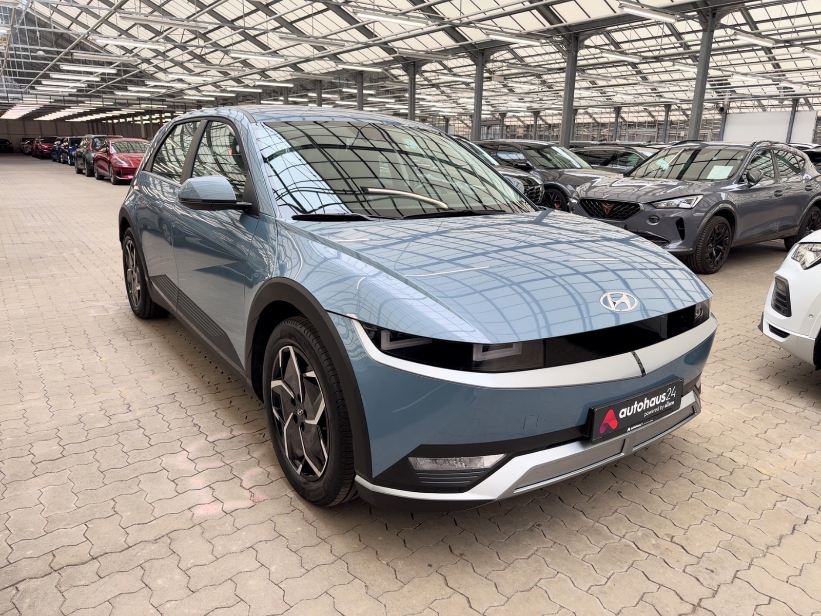 Hyundai IONIQ 5 Limousine HYUNDAI IONIQ 5 77,4 kWh Heckantrieb Sports Utility Vehicle #1