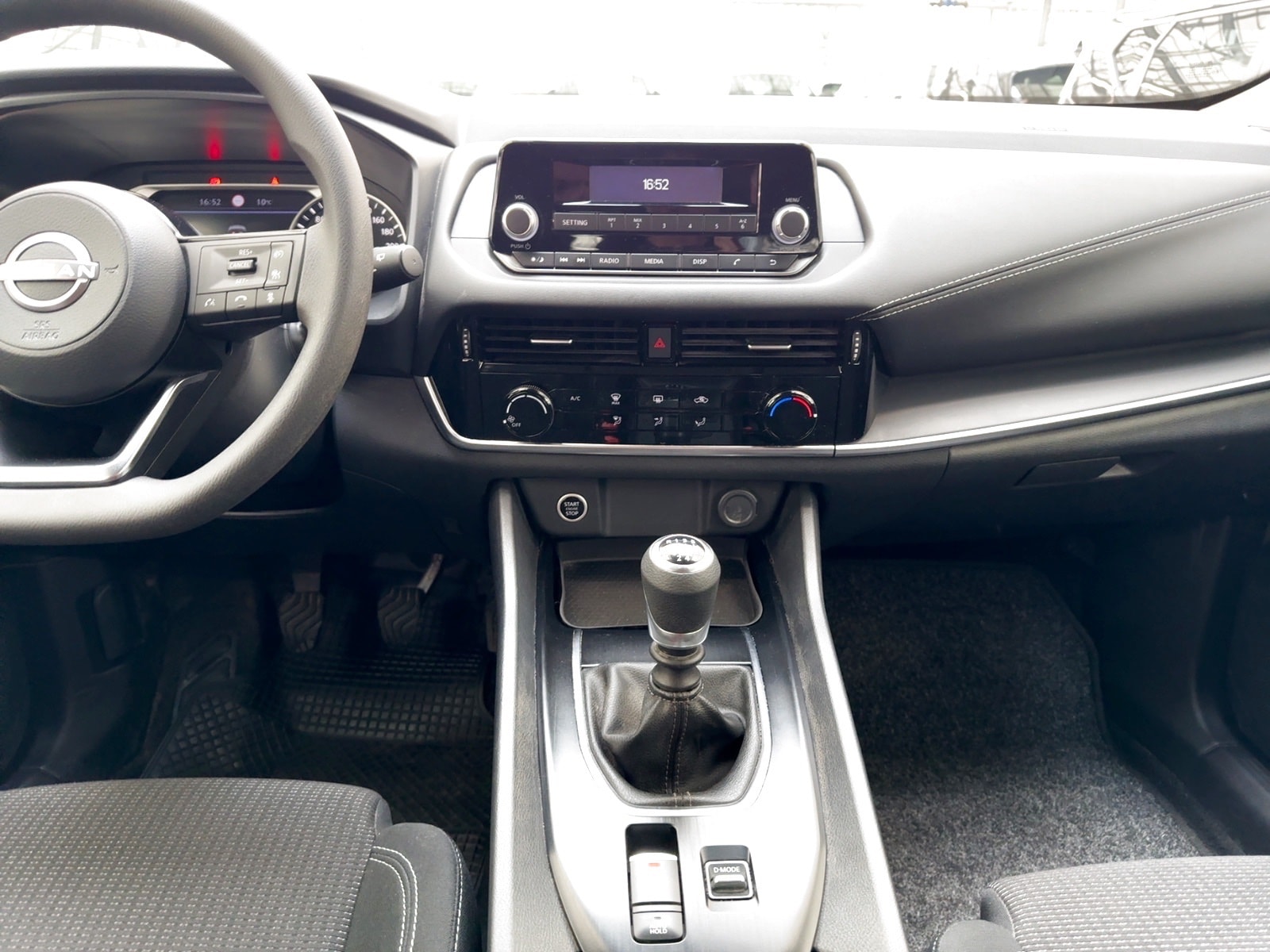 Nissan Qashqai SUV Qashqai 1.3 DIG-T Visia (EURO 6d) #11