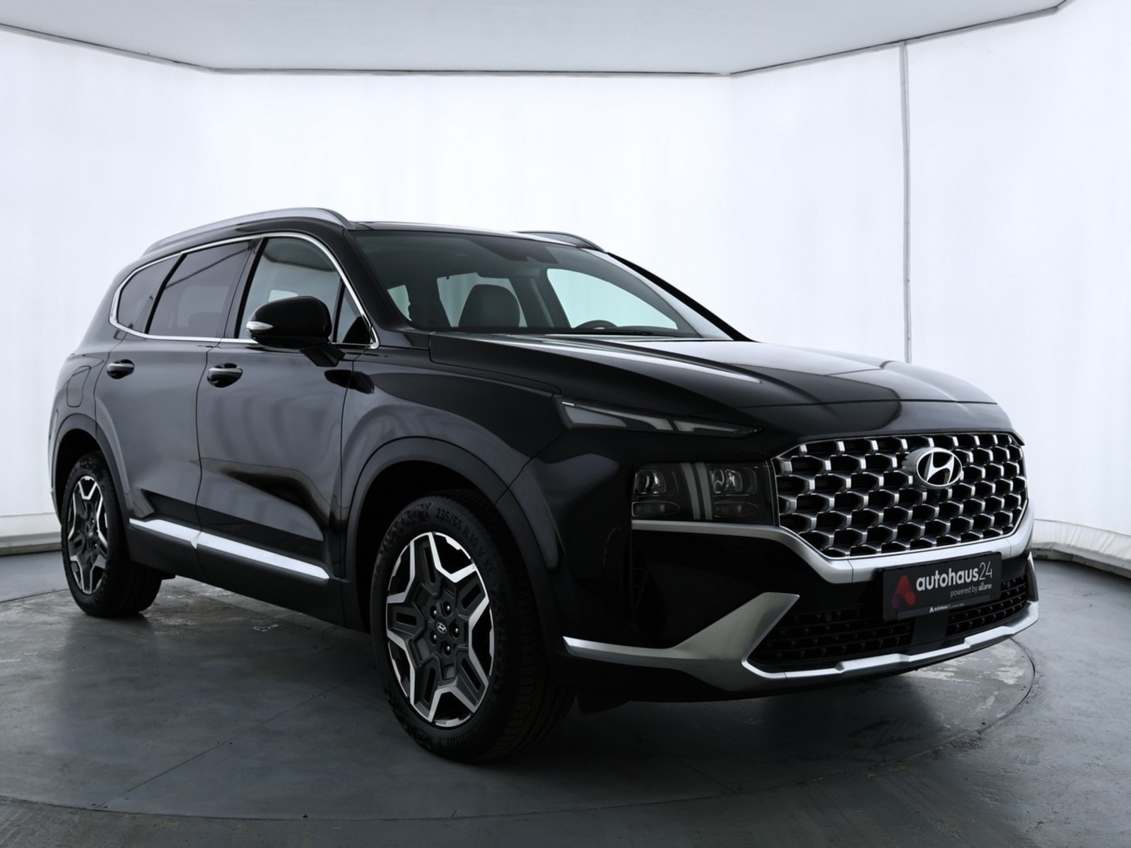 Hyundai Santa Fe SUV / Crossover / Geländewagen HYUNDAI Santa Fe 1.6 T-GDI Plug-in Hybrid 4WD Auto Sports Utility Vehicle #1