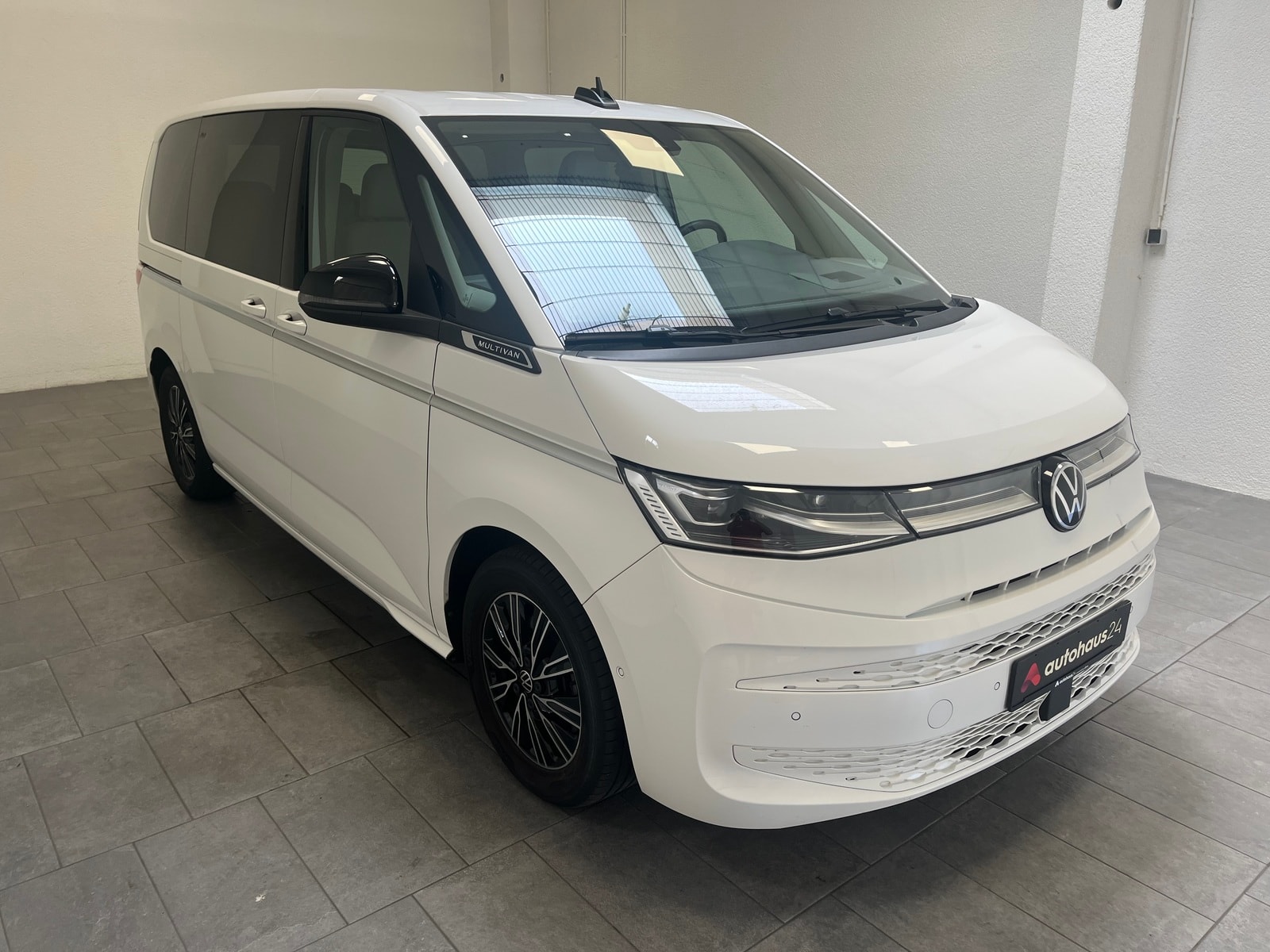 Volkswagen Multivan Sonstige VOLKSWAGEN Multivan 2,0 TDI SCR DSG Style Van #1