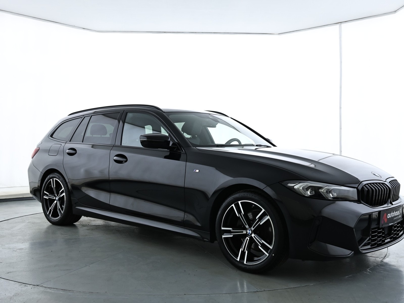 BMW 3er-Reihe Kombi BMW 3er-Reihe 320d xDrive Touring Automatic Kombi #1