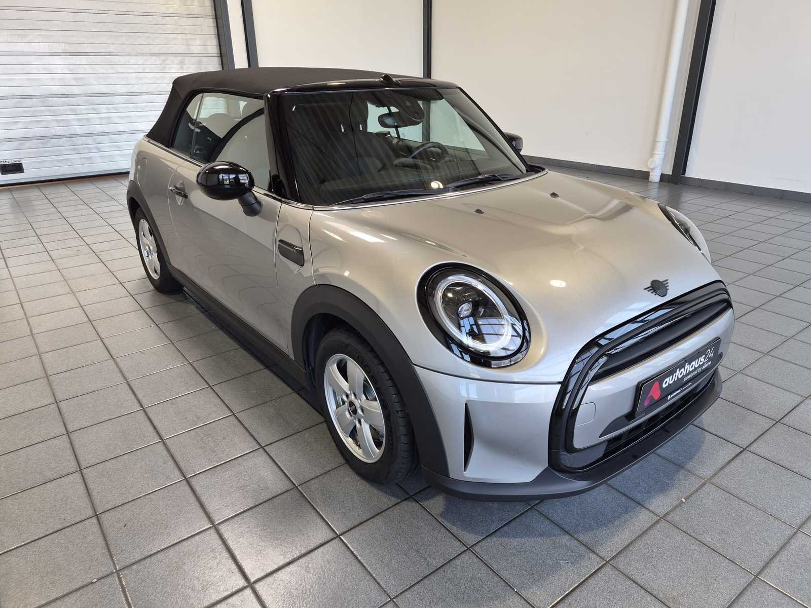 MINI Cabrio Cabrio / Roadster MINI MINI Cooper Cabrio Essential Trim Steptronic Cabriolet #1