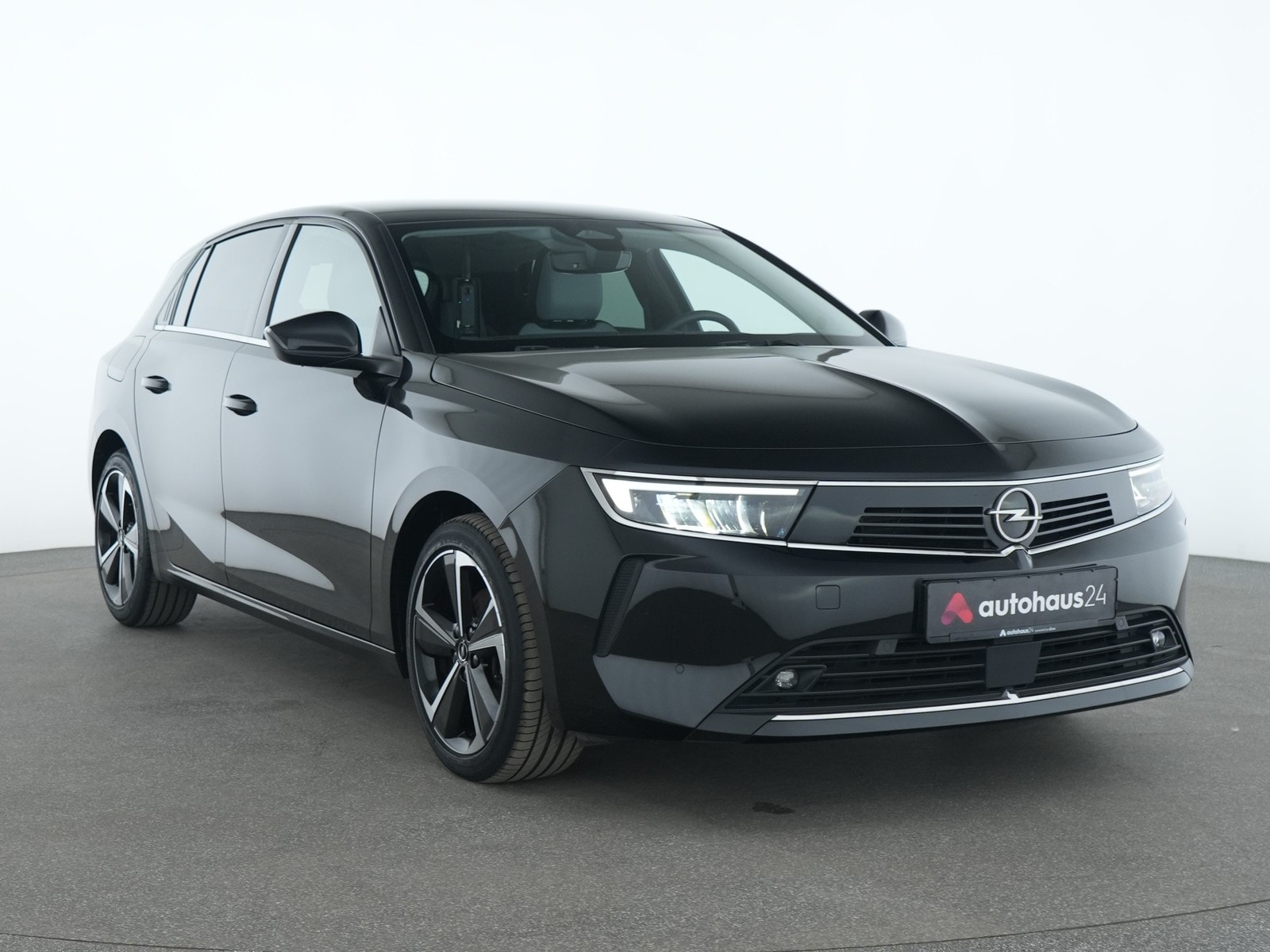 Opel Astra Limousine OPEL Astra 1.2 Turbo 96kW Business Elegance Schräghecklimousine 'Astra Business' #1