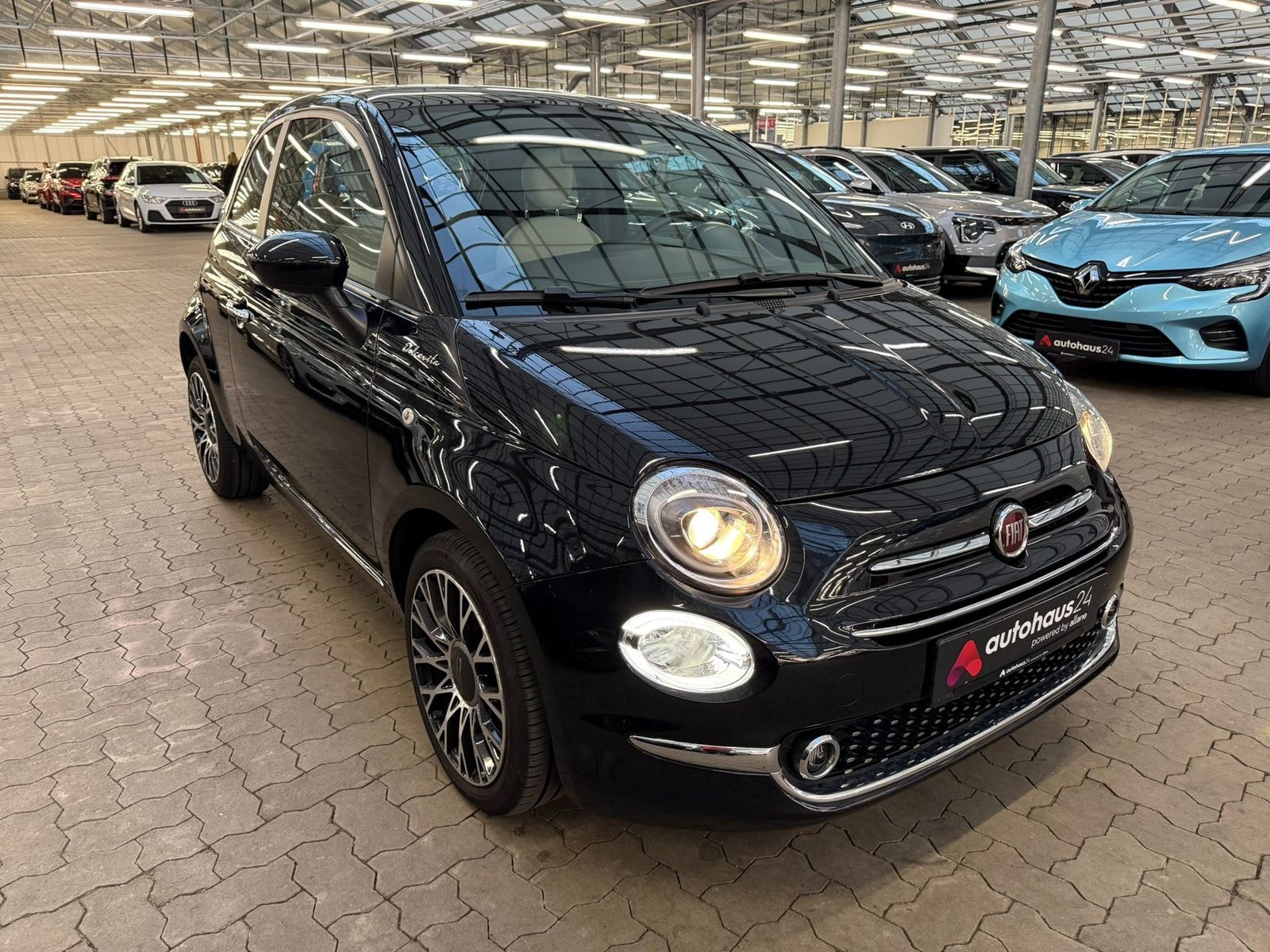 Fiat 500 Schräghecklimousine FIAT 500 1.0 GSE N3 Hybrid DOLCEVITA Schräghecklimousine #1
