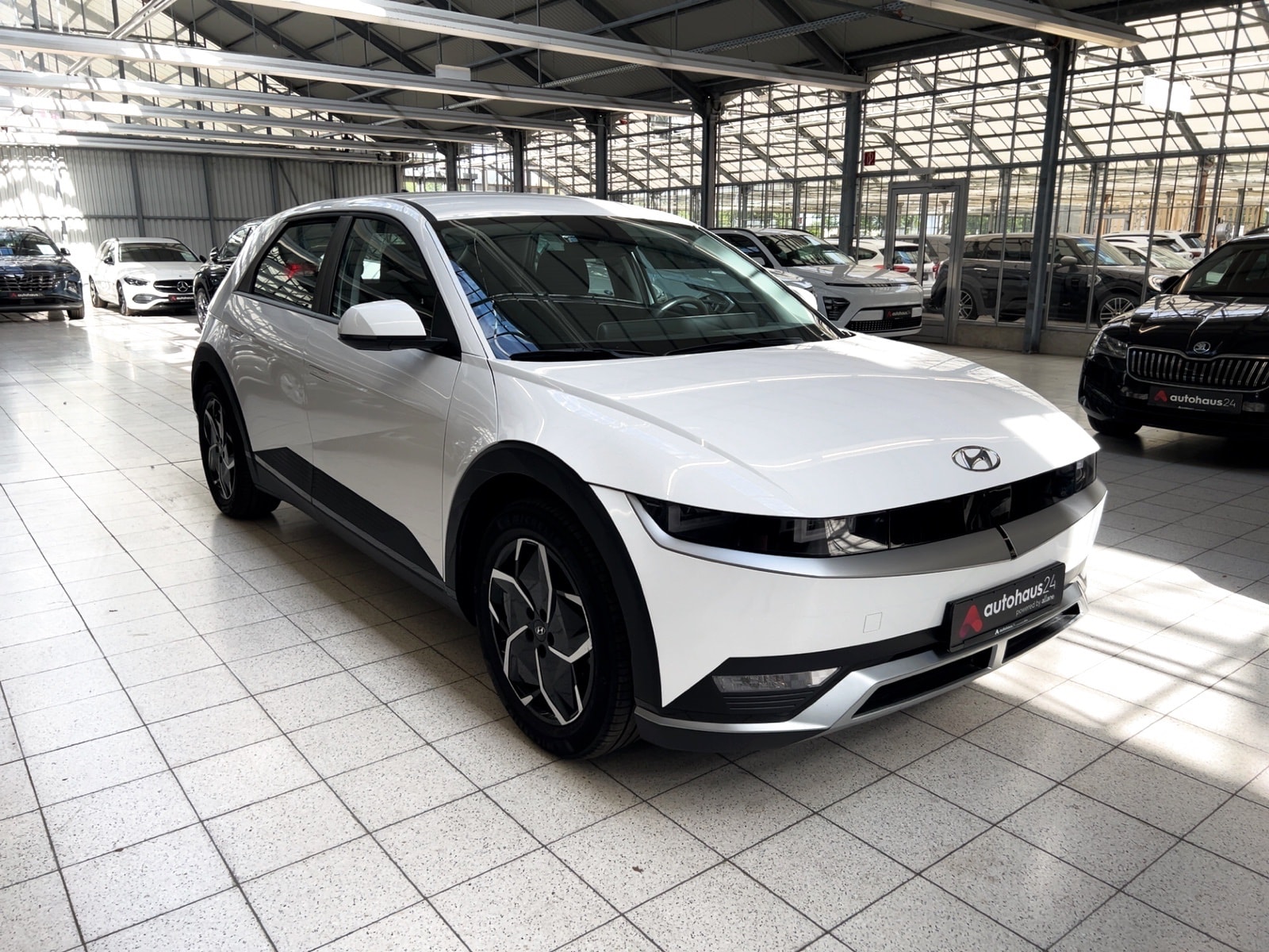 Hyundai IONIQ 5 SUV / Crossover / Geländewagen HYUNDAI IONIQ 5 77,4 kWh Heckantrieb Sports Utility Vehicle #1