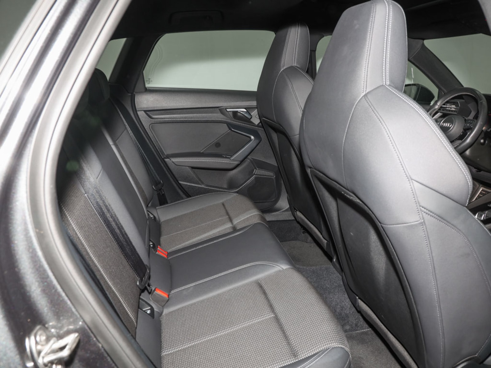 Audi A3 Limousine A3 35 2.0 TDI Sportback S line #13