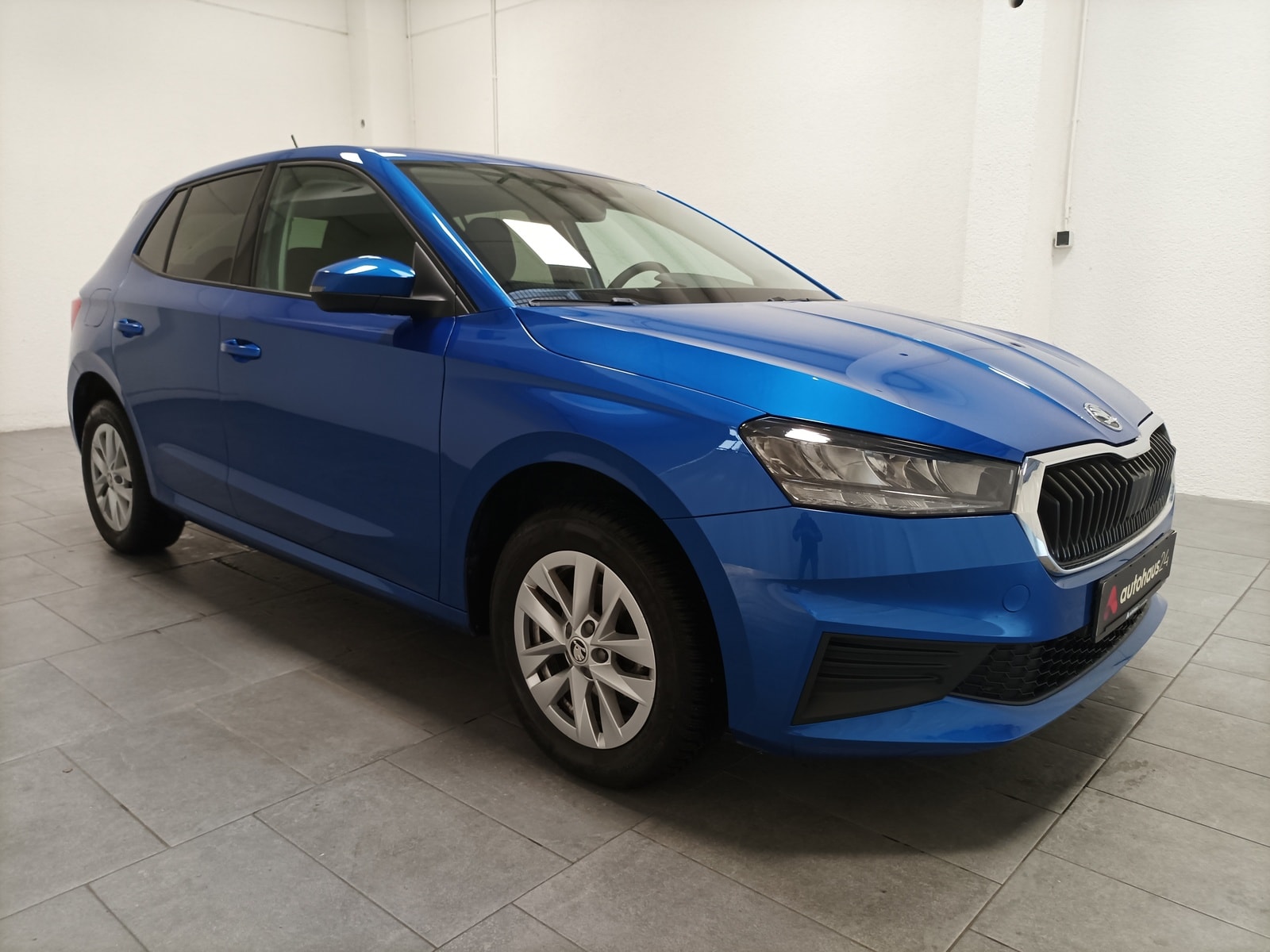 ŠKODA Fabia Schräghecklimousine SKODA Fabia 1.0l MPI 48kW ACTIVE Schräghecklimousine #1