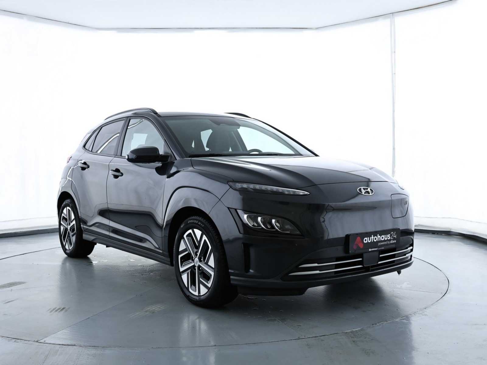 Hyundai Kona SUV / Crossover / Geländewagen HYUNDAI Kona ELEKTRO 150kW Select-Paket Sports Utility Vehicle #1