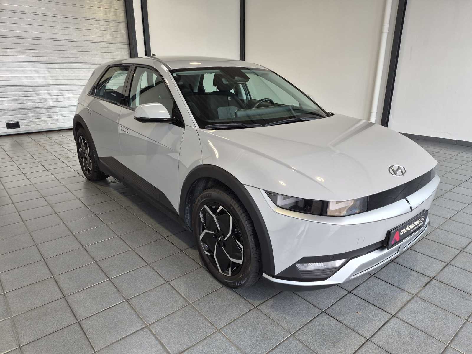 Hyundai IONIQ 5 Limousine HYUNDAI IONIQ 5 58 kWh Heckantrieb Sports Utility Vehicle #1